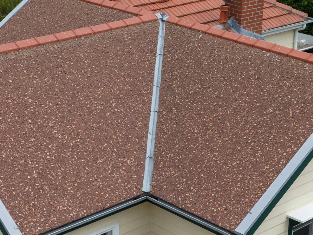 Sound mineral-chip roof suitable for restoration discussion, Tomar Contracting Auckland