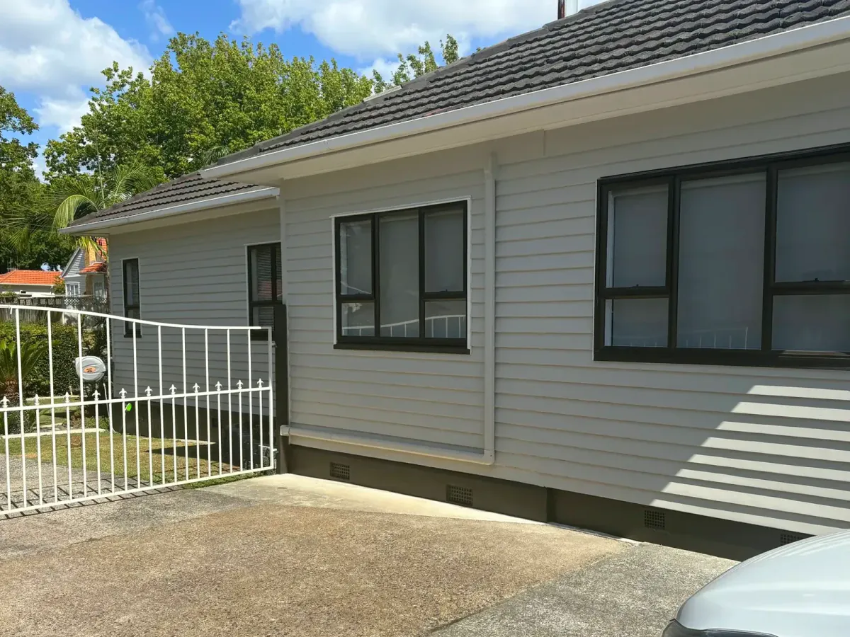 South Auckland Painters for Residential and Commercial Work, Tomar Contracting Auckland